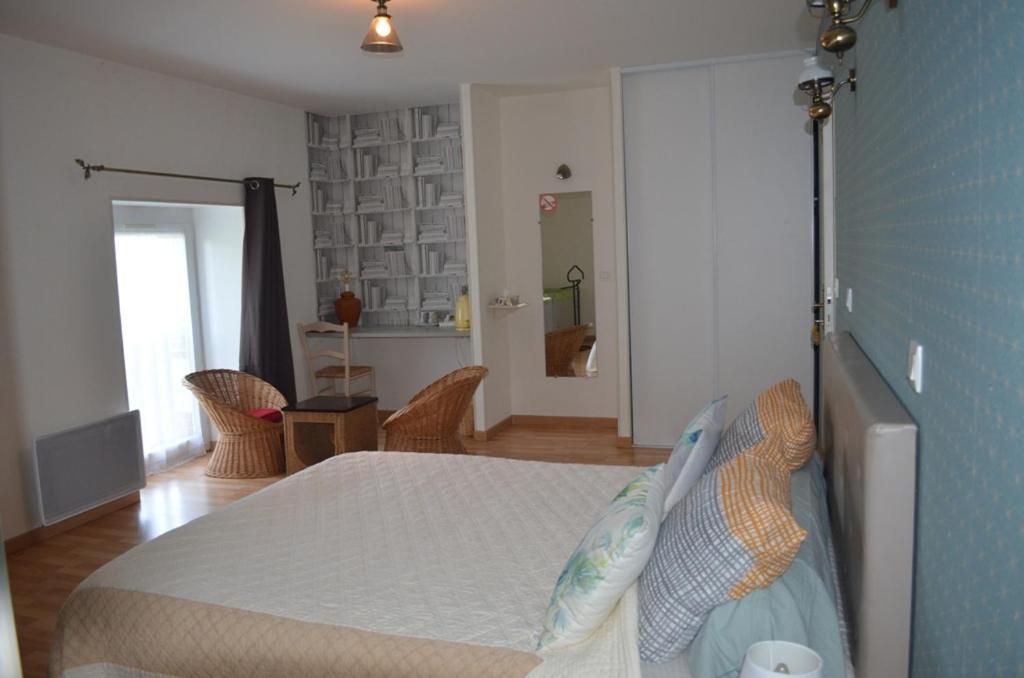Logis De Chezelles Bed & Breakfast Sidiailles Luaran gambar